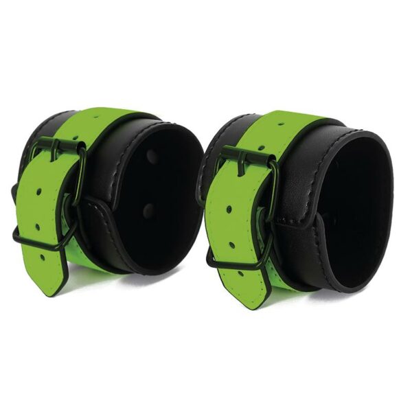 Glow in the Dark Cuffs and Restraints Bed Set - Image 8